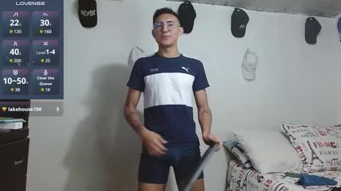 Snapshot of samfox_ chatting on 02/28/26, 11:22 SAM online show from 02/28/26, 11:22