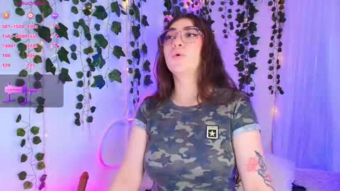 Snapshot of samii_evans chatting on 09/09/25, 03:50 samii evans online show from 09/09/25, 03:50
