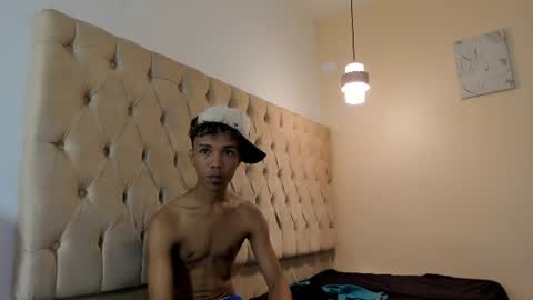 Snapshot of samir_19x chatting on 07/15/26, 07:52 samir_19x online show from 07/15/26, 07:52
