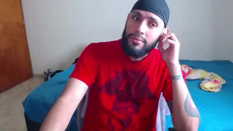 samir_music_ online show from 11/23/25, 01:38