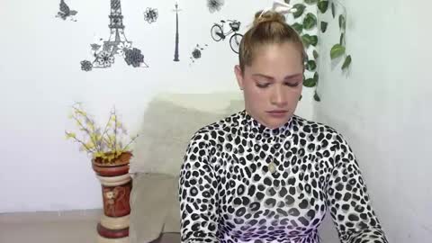 SAMIRA online show from 01/25/25, 09:35