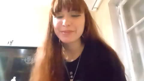 Mira online show from 10/06/25, 04:26