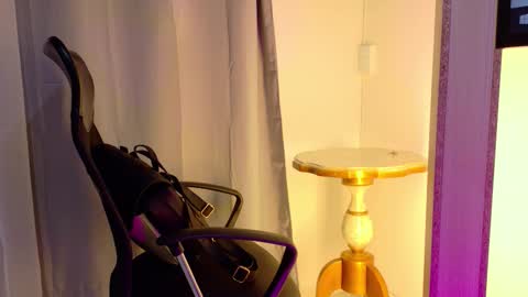 samirths_1boy online show from 01/12/26, 08:25