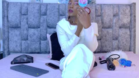 samirths_boy_ online show from 02/01/26, 07:12