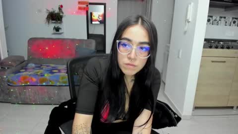 SARA online show from 03/11/26, 01:55