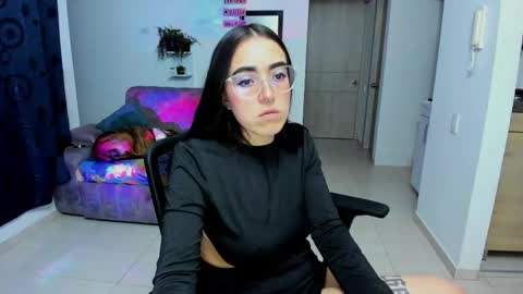 SARA online show from 06/03/26, 01:08