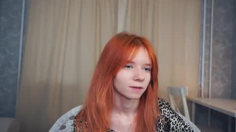 Snapshot of samkelker chatting on 02/12/26, 06:41 Mozelle online show from 02/12/26, 06:41