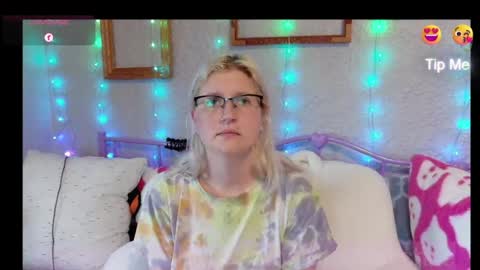 Samantha online show from 06/14/26, 12:40