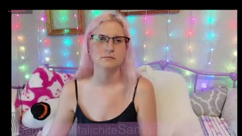 Samantha online show from 07/11/26, 11:39