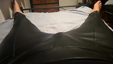 Snapshot of sammy_34x chatting on 01/23/25, 05:24 You can call me Sammy online show from 01/23/25, 05:24