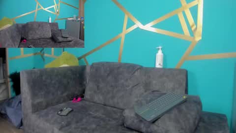 Snapshot of sammy_and_mike_ls chatting on 12/08/24, 12:07 Sophie y Mark online show from 12/08/24, 12:07