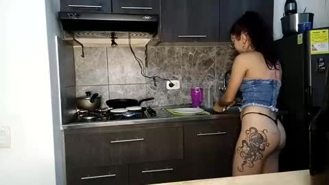 Snapshot of sammy_and_mike_ls chatting on 01/11/25, 01:16 Sophie y Mark online show from 01/11/25, 01:16