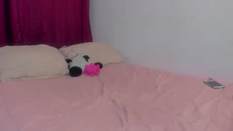 Snapshot of sammy_and_mike_ls chatting on 11/12/25, 11:10 Sophie y Mark online show from 11/12/25, 11:10