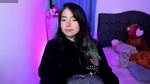 Snapshot of sammy_bunny1 chatting on 05/12/26, 05:04 Samantha online show from 05/12/26, 05:04