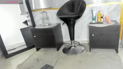 Snapshot of sammy_sweet0 chatting on 12/22/25, 12:24 Sammy Sweet online show from 12/22/25, 12:24