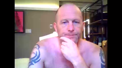 Snapshot of sammyb1821 chatting on 03/10/26, 03:50 sammyb1821 online show from 03/10/26, 03:50