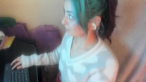   online show from 07/07/26, 06:27