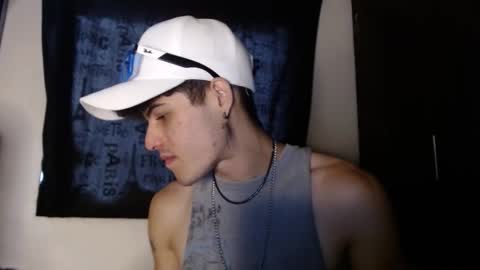 sammy model independiente online show from 10/17/25, 06:21