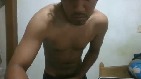 samu194454 online show from 11/04/25, 02:16