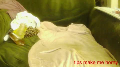 Snapshot of samuel1942 chatting on 09/21/25, 01:40 bigddaddy online show from 09/21/25, 01:40