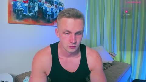 Snapshot of samuel_andrew chatting on 12/14/24, 05:51 Samuel online show from 12/14/24, 05:51