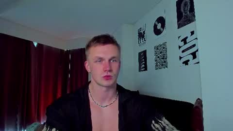 Snapshot of samuel_andrew chatting on 07/22/26, 03:09 Samuel online show from 07/22/26, 03:09