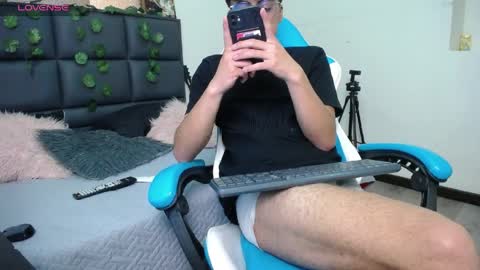 Snapshot of samuel_dark chatting on 04/09/26, 01:38 samuel_dark online show from 04/09/26, 01:38
