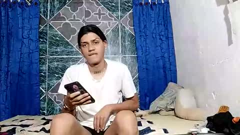 Snapshot of samuel_sincee chatting on 09/25/25, 09:02 Samuel Sincee online show from 09/25/25, 09:02