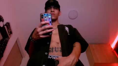   online show from 02/10/25, 10:09