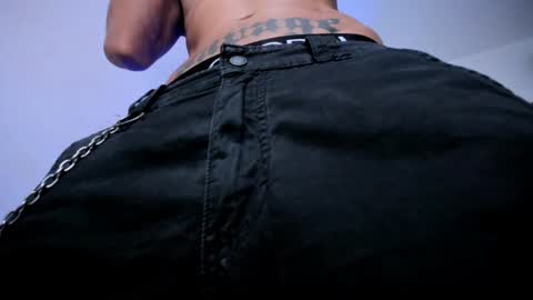   online show from 09/22/25, 02:41