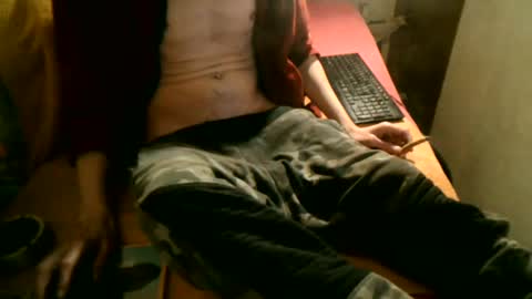 Snapshot of samueltal chatting on 01/01/25, 09:52 samueltal online show from 01/01/25, 09:52