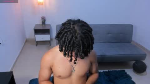 Snapshot of samxx_muscle chatting on 05/22/26, 02:22 samxx_muscle online show from 05/22/26, 02:22