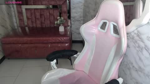 Snapshot of samy_collen_v chatting on 03/01/26, 01:29 Samy online show from 03/01/26, 01:29