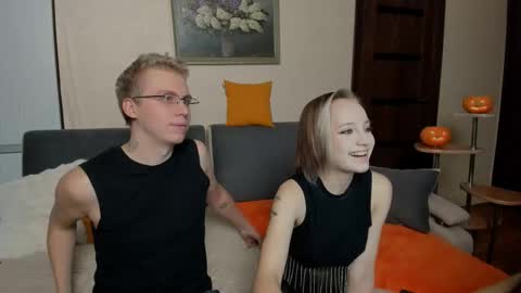 Snapshot of samyscott chatting on 11/02/25, 09:44 SamyScott online show from 11/02/25, 09:44