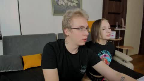 Snapshot of samyscott chatting on 12/02/25, 06:19 SamyScott online show from 12/02/25, 06:19