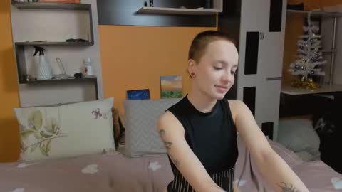 Snapshot of samyscott chatting on 12/19/25, 07:15 SamyScott online show from 12/19/25, 07:15