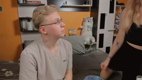 Snapshot of samyscott chatting on 12/20/25, 07:59 SamyScott online show from 12/20/25, 07:59