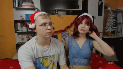 Snapshot of samyscott chatting on 12/21/25, 08:21 SamyScott online show from 12/21/25, 08:21