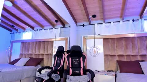 samysharky online show from 10/30/25, 02:29