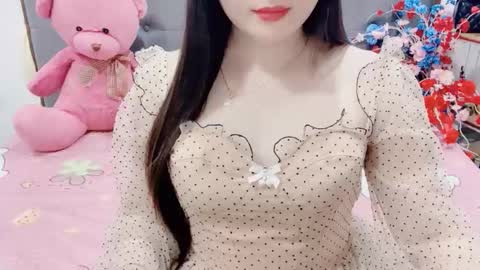 sanami_sian_ online show from 02/11/26, 04:34