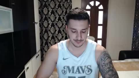 Sanchez Erik online show from 02/05/25, 08:32