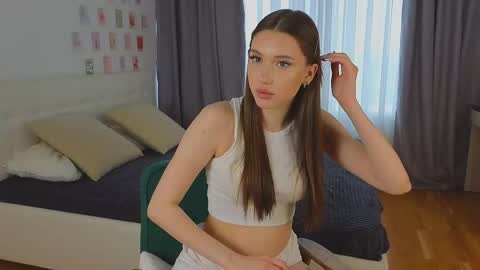 Snapshot of sandacharif chatting on 04/21/26, 04:52 Alesya online show from 04/21/26, 04:52