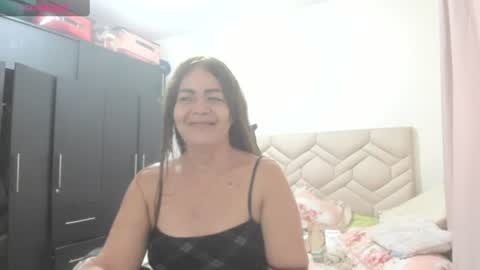 Sanddi  online show from 07/18/26, 07:17