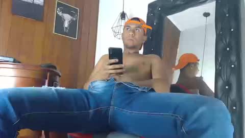 Sander online show from 09/11/25, 12:49