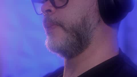 Sanders online show from 10/26/25, 03:01