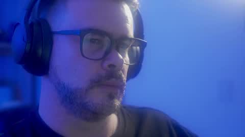 Sanders online show from 04/09/26, 06:30