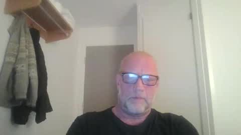 sandnesrune523 online show from 03/18/26, 06:55