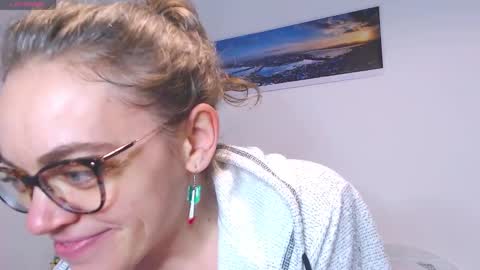 Sandra online show from 01/02/25, 07:40