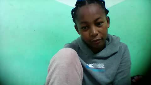 sandra1253099 online show from 11/08/25, 07:23