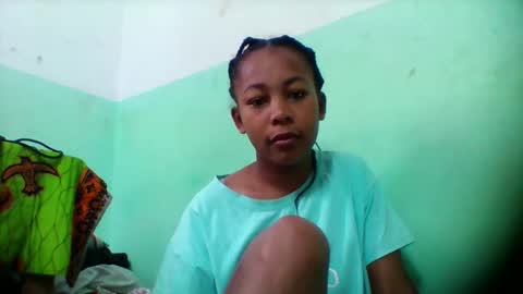 sandra1253099 online show from 11/11/25, 06:13